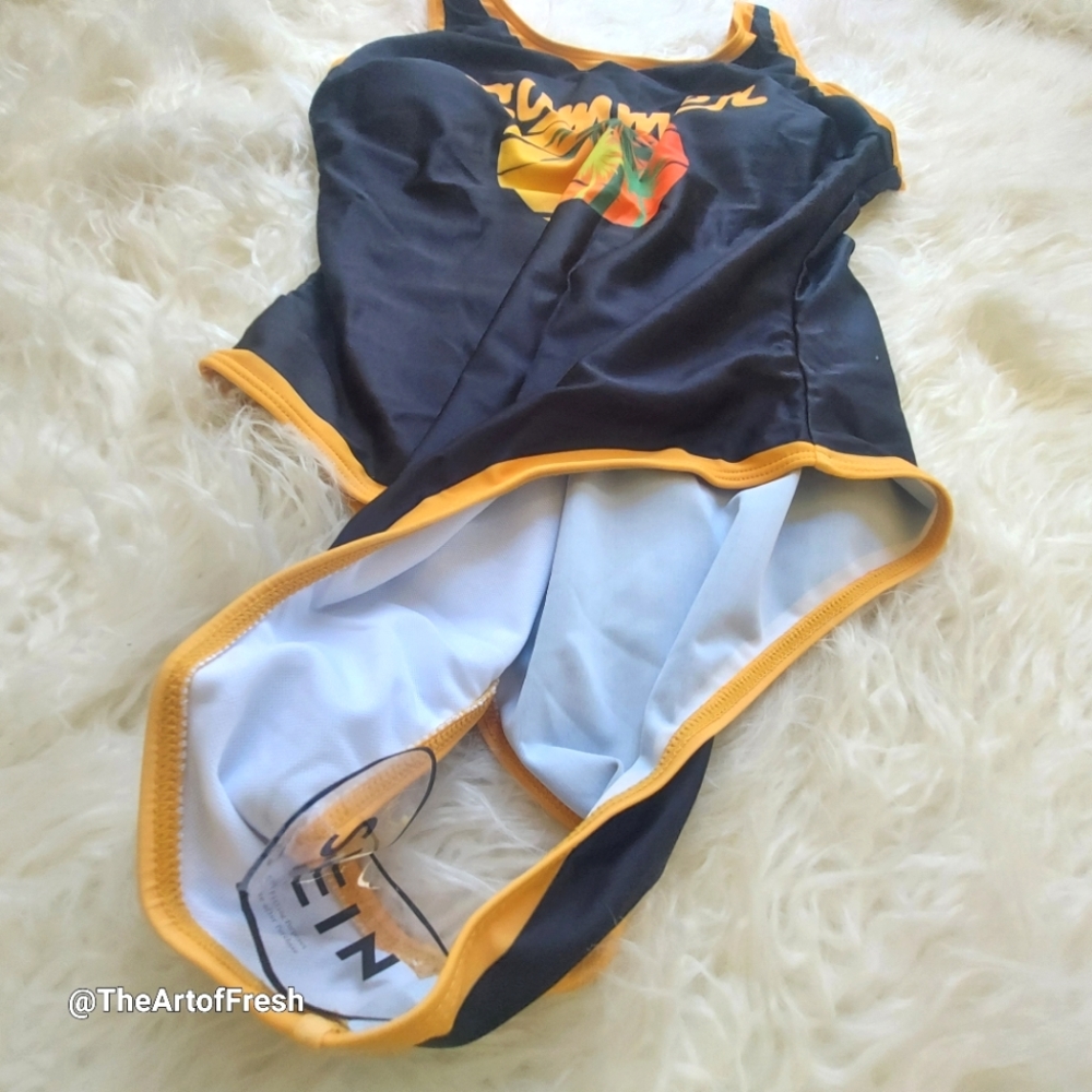 NWOT SHEIN Vacay one-piece Summer Swimsuit Size L - Picture 5 of 11